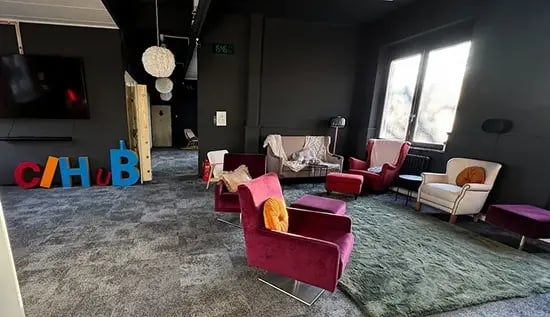 ci-hub-connector-innovation-space-office-image